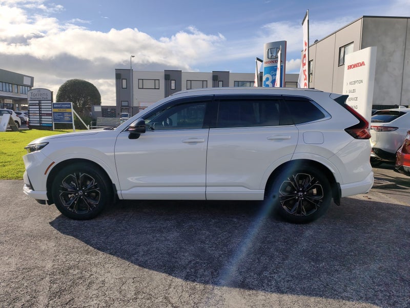 2024 Honda CR-V RS Hybrid image 2