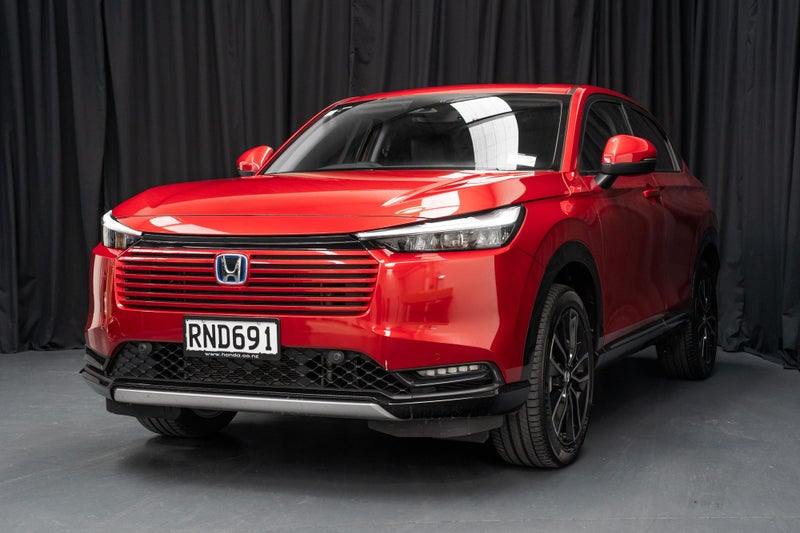 2024 Honda HR-V Hybrid Sport e:HEV image 3