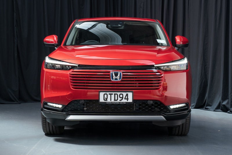 2024 Honda HR-V Hybrid Sport e:HEV image 2