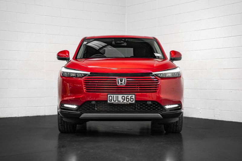 2024 Honda HR-V Hybrid Sport e:HEV image 2