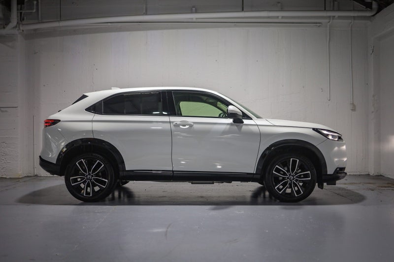 2024 Honda HR-V Sport image 3