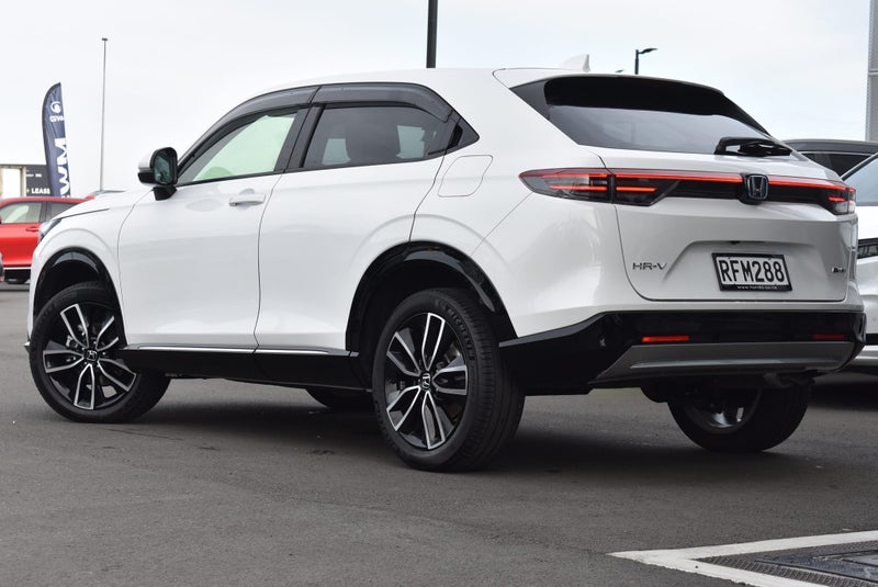 2024 Honda HR-V SPORT Hybrid **NEW SHAPE** image 5