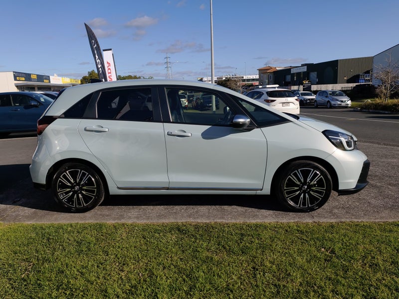 2024 Honda Jazz E:Hev Luxe Sport image 4