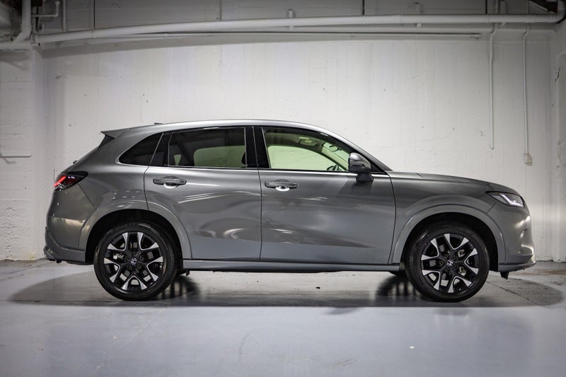 2024 Honda ZR-V Sport image 3