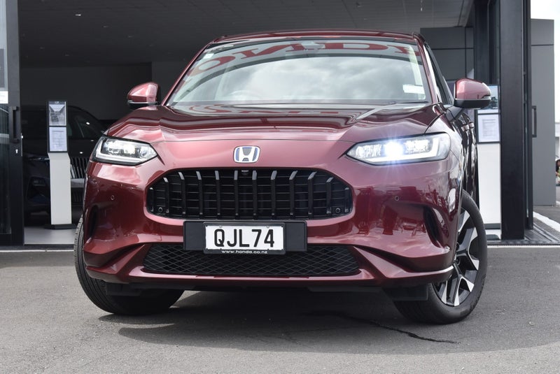 2024 Honda ZR-V SPORT **Top Spec**Hybrid** image 3