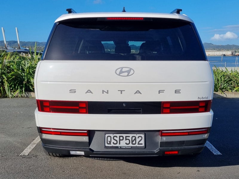 2024 Hyundai Santa Fe Limited 1.6T Hybrid image 4