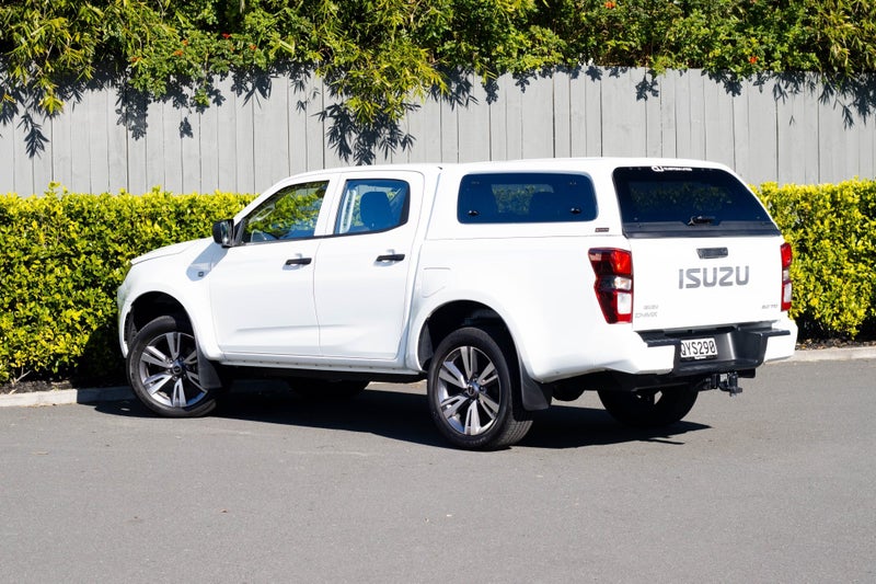 2024 Isuzu D-Max LX 2WD DC Auto image 3