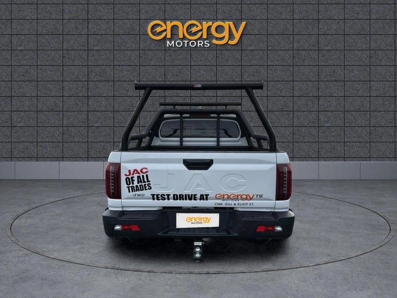 2024 JAC T9 2.0 4x4 AUTO - TOP SPEC image 4
