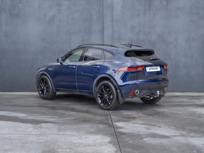 2024 Jaguar E-PACE P250 AWD R-DYNAMIC SE image 2