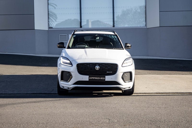 2024 Jaguar E-PACE P250 AWD R-Dynamic SE image 2