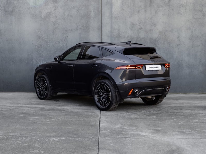 2024 Jaguar E-PACE P250 AWD R-DYNAMIC SE image 2