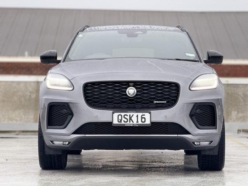 2024 Jaguar E-PACE P250 R-Dynamic SE image 3
