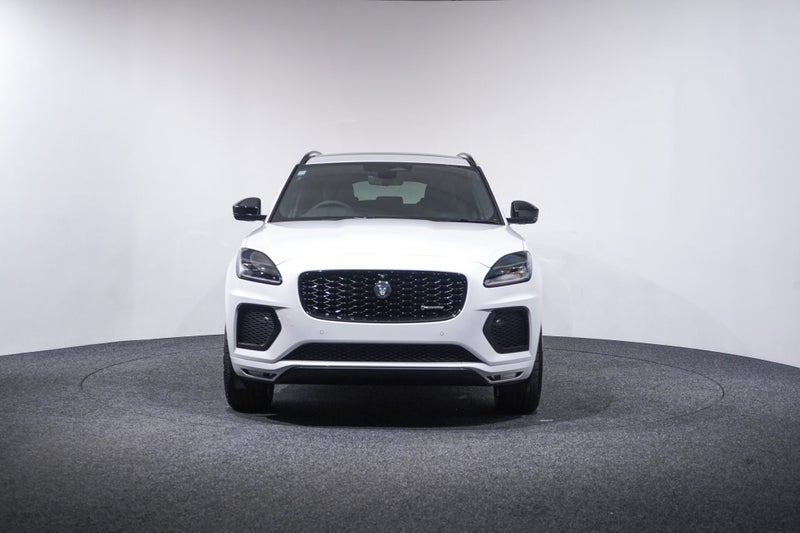 2024 Jaguar E-PACE P250 Ultimate Edition image 2