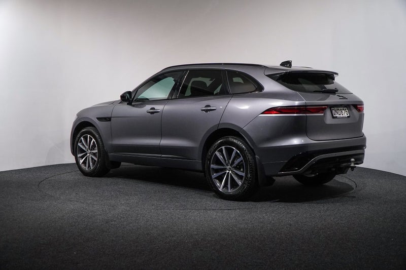2024 Jaguar F-PACE P250 R-DYNAMIC SE, 2.0 TURBO... image 2