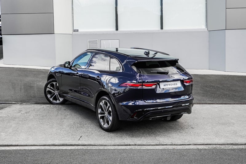 2024 Jaguar F-PACE P400e R-Dynamic HSE image 2
