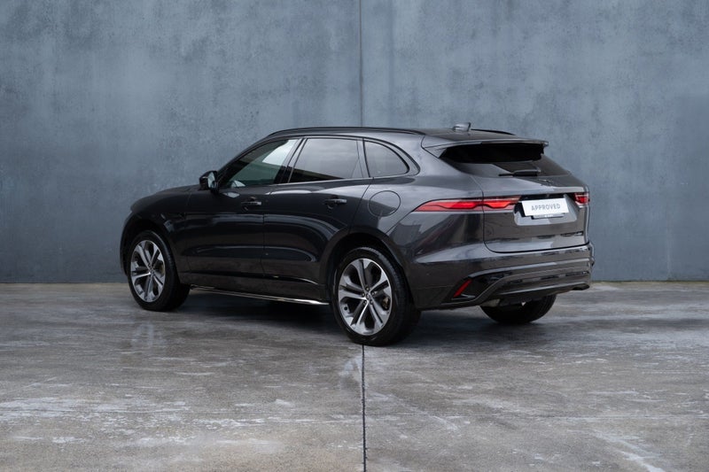 2024 Jaguar F-PACE P400e R-Dynamic HSE image 2