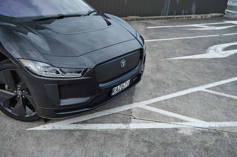 2024 Jaguar I-PACE 400PS R-Dynamic SE image 2