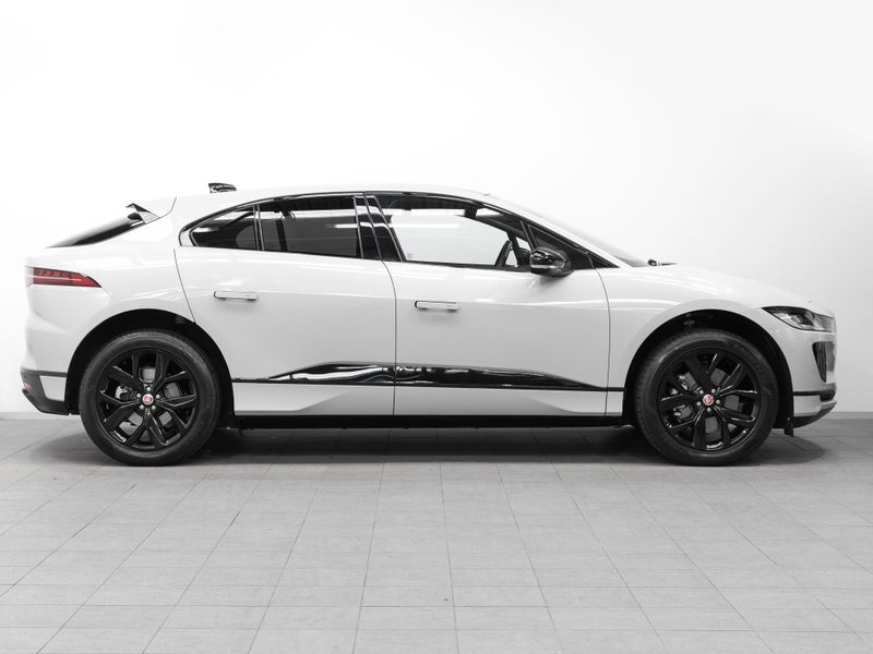 2024 Jaguar I-PACE Black Edition EV 400hp image 2