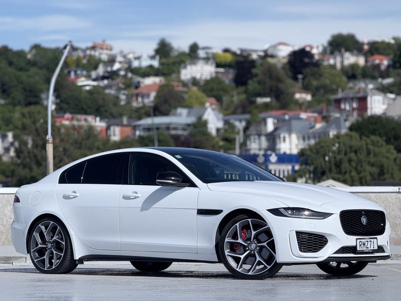 2024 Jaguar XE 300 Sport Awd 2.0P image 1