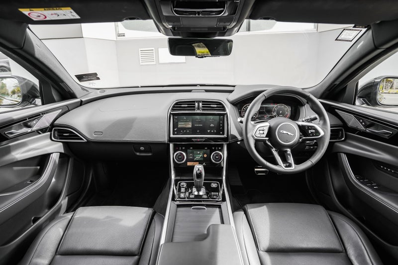 2024 Jaguar XE 300 Sport AWD image 4