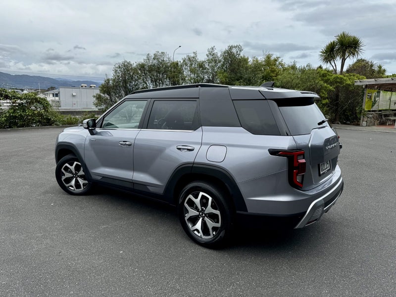 2024 KGM Torres image 2