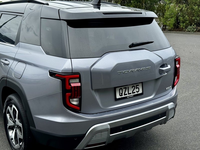 2024 KGM Torres image 4