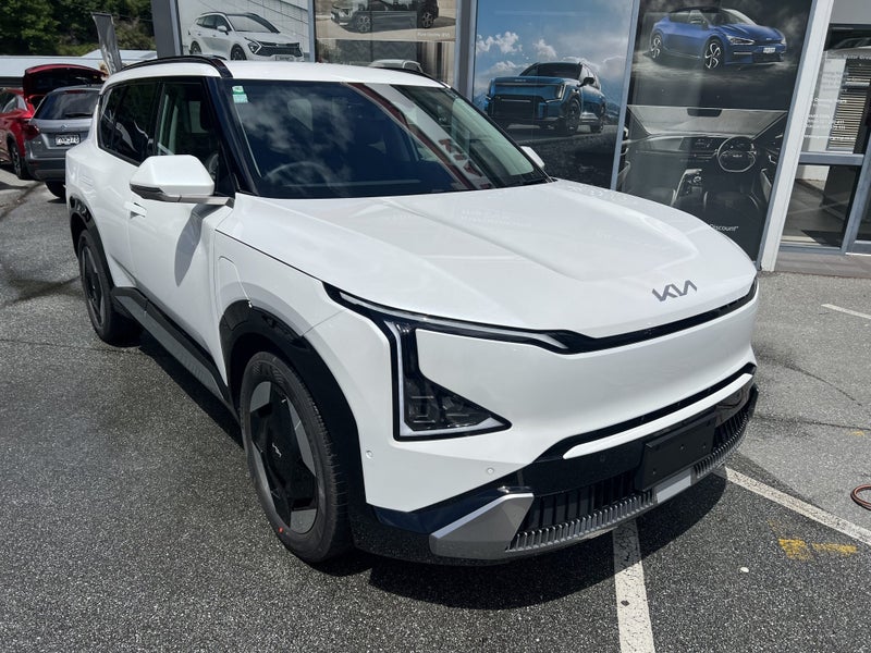 2024 Kia EV5 Earth LR AWD 88KWH image 4