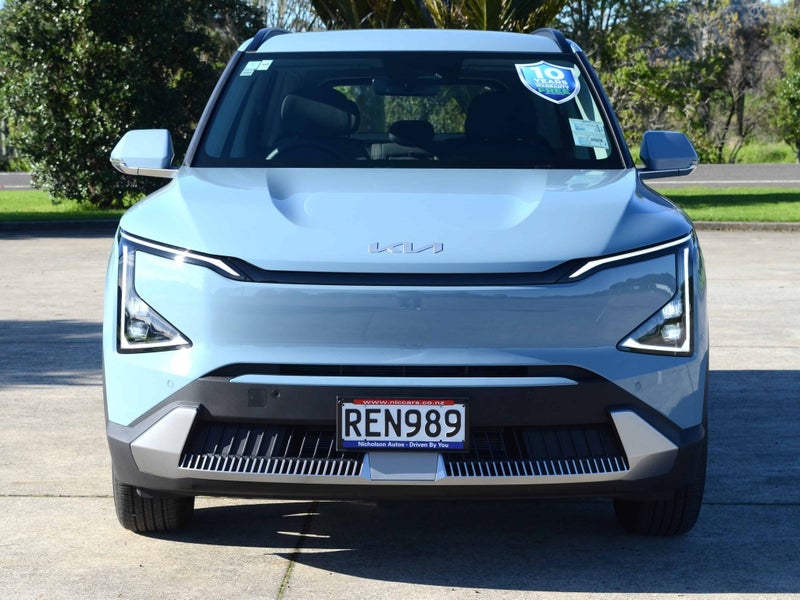 2024 Kia EV5 Light FWD LR SUV image 3
