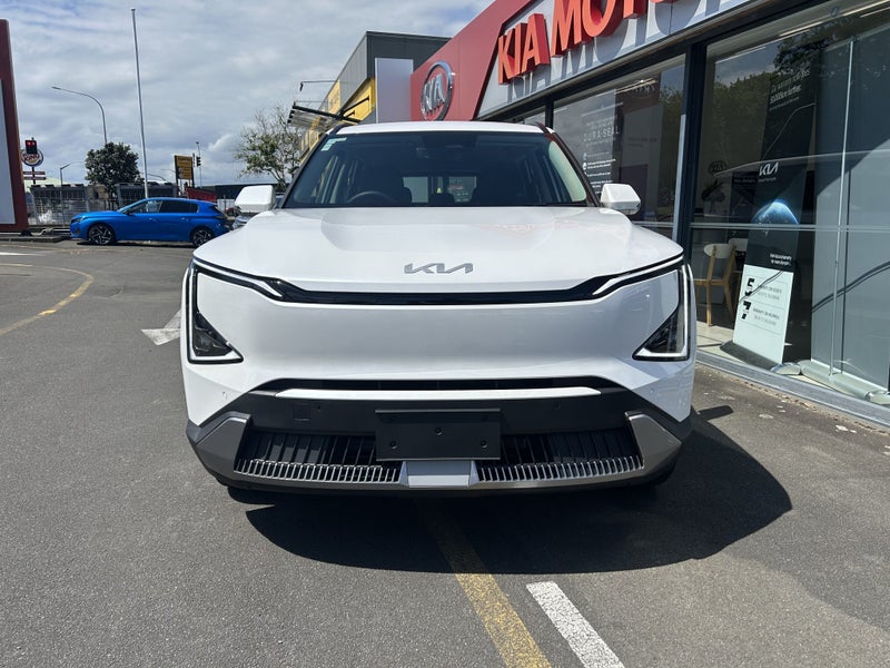 2024 Kia EV5 Light Long Range FWD (MY25) image 3
