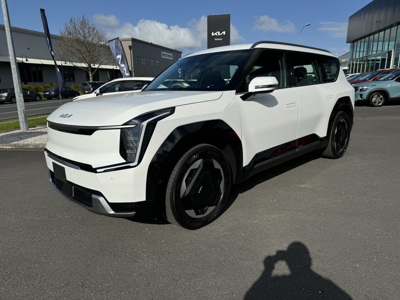 2024 Kia EV9 Earth Awd Lr 100Kwh image 2