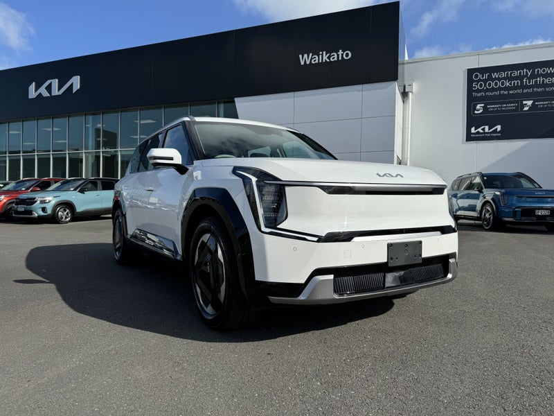 2024 Kia EV9 Earth Awd Lr 100Kwh image 3