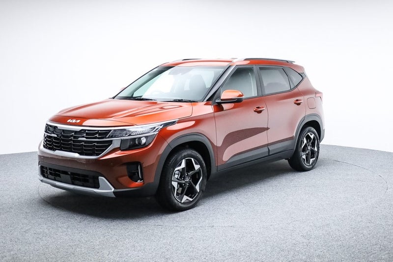 2024 Kia Seltos LX+ 2.0 image 3