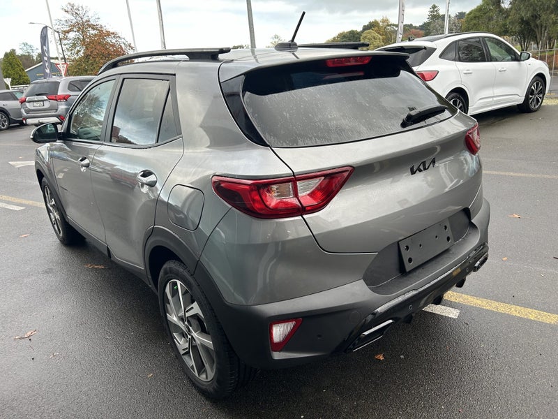 2024 Kia Stonic LX-T 1.0L BLACK EDITION! T-GDI... image 5