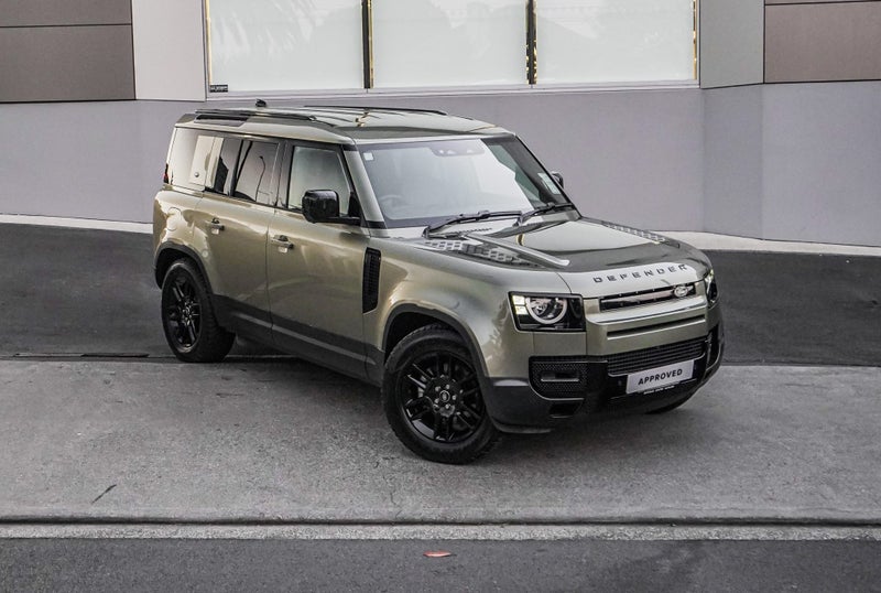 2024 Land Rover Defender 110 D250 S image 1