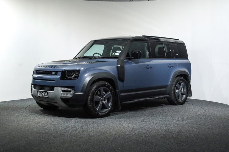 2024 Land Rover Defender 110 D300 SE, 221KW, 4W... image 3