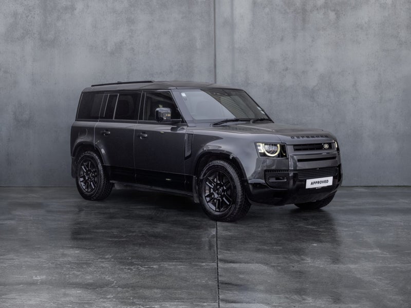 2024 Land Rover Defender 110 D300 X-Dynamic SE image 1
