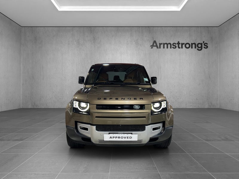 2024 Land Rover Defender 110 P400 HSE 3.0PT image 4