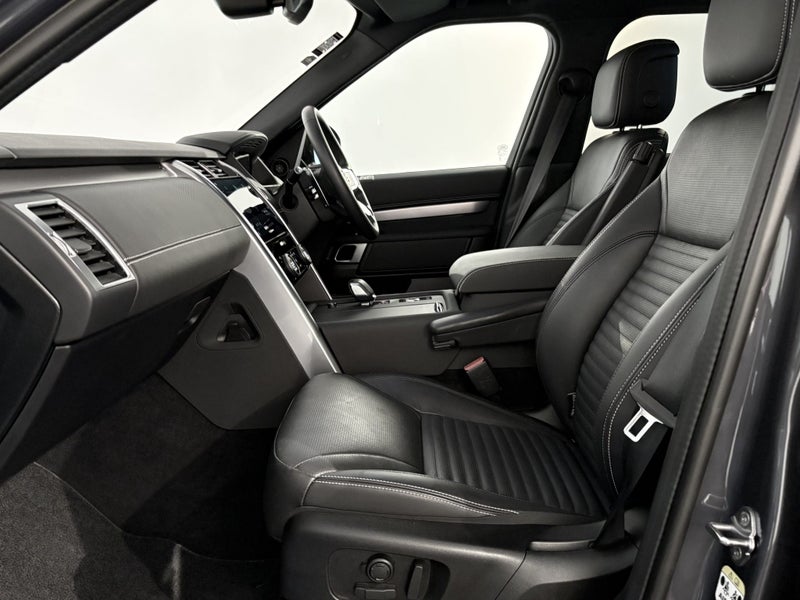 2024 Land Rover Discovery D250 DYNAMIC SE, 3.0L... image 3
