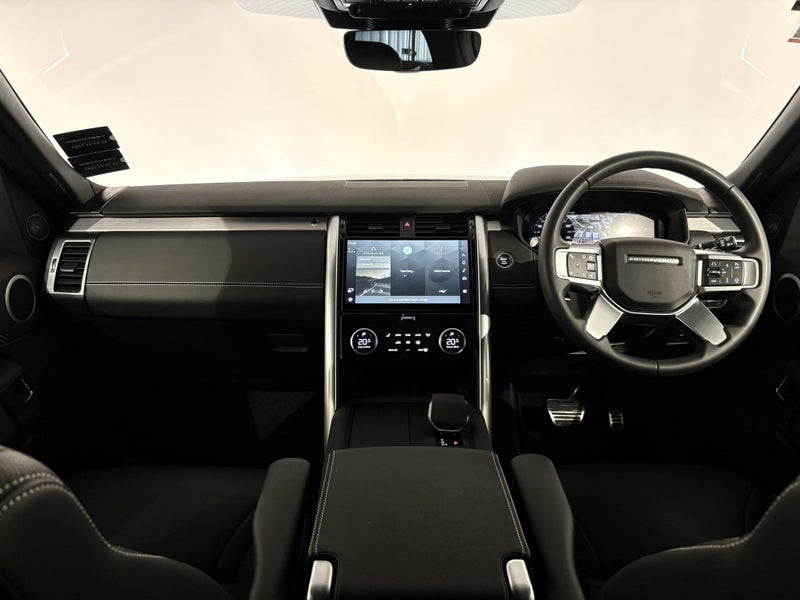 2024 Land Rover Discovery D250 DYNAMIC SE, 3.0L... image 4