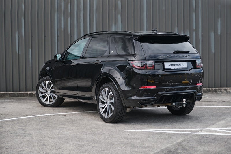 2024 Land Rover Discovery Sport P250 Dynamic SE image 2