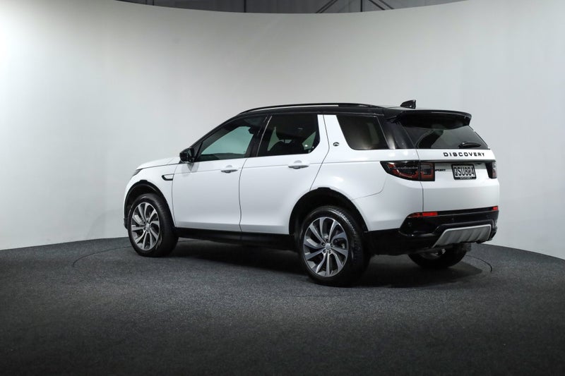 2024 Land Rover Discovery Sport P250 DYNAMIC SE... image 2
