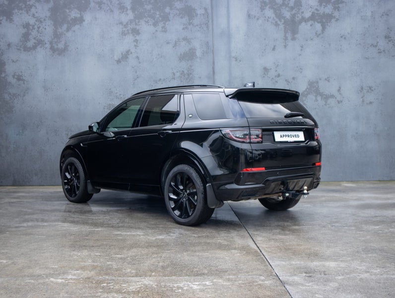 2024 Land Rover Discovery Sport P250 Dynamic SE image 2