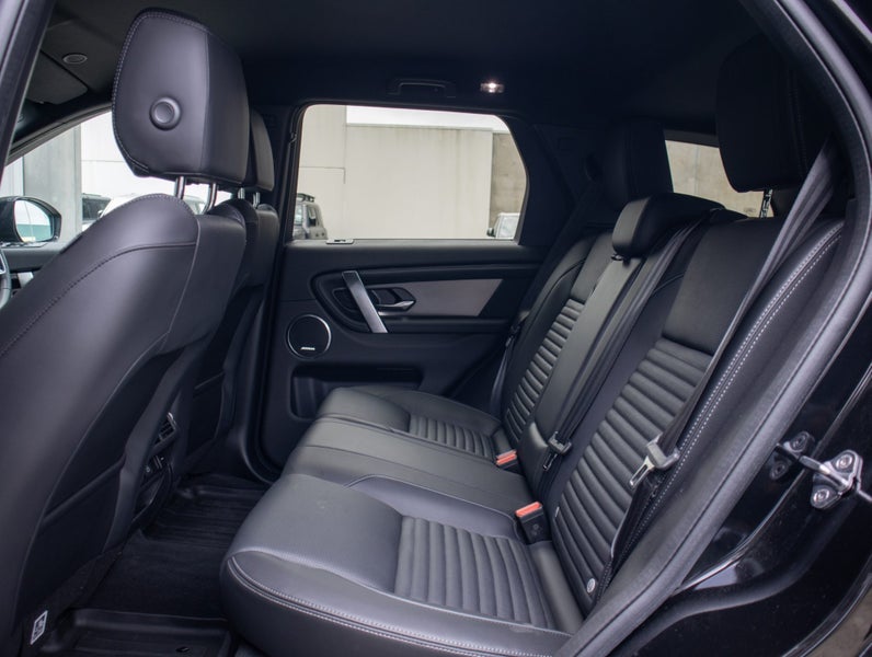 2024 Land Rover Discovery Sport P250 Dynamic SE image 5
