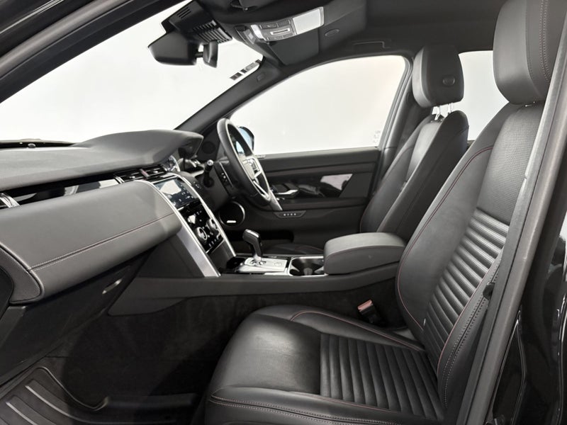2024 Land Rover Discovery Sport P250 R-DYNAMIC... image 3