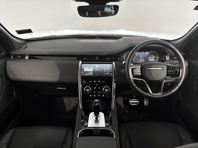 2024 Land Rover Discovery Sport P250 R-DYNAMIC... image 4