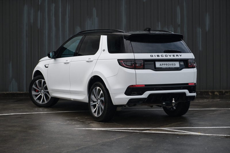 2024 Land Rover Discovery Sport P250 R-Dynamic SE image 2