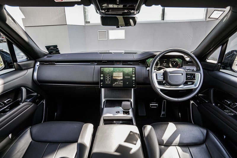 2024 Land Rover Range Rover D350 HSE SWB image 4