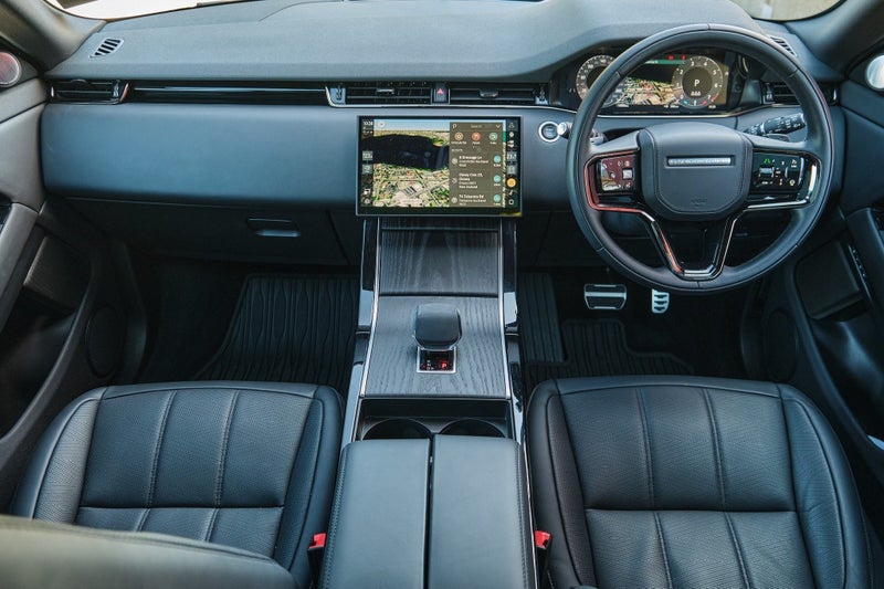 2024 Land Rover Range Rover Evoque P250 Dynamic... image 4
