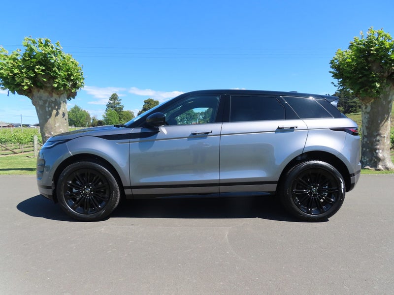 2024 Land Rover Range Rover Evoque P250 Dynamic SE image 4