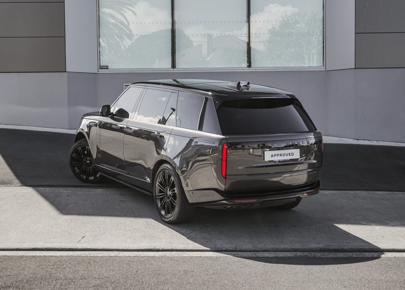 2024 Land Rover Range Rover P530 Autobiography... image 2